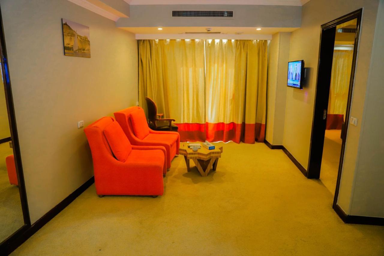 Citymax Hotel Aswan Bagian luar foto